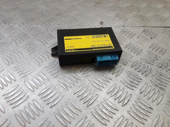 Gebruikte Computer Cruise Control BMW 7 serie (E38) 730d 24V Prijs € 25,00 Margeregeling aangeboden door Bentie's autodemontage