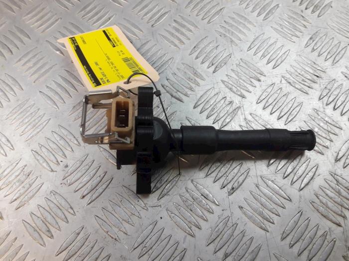Gebruikte Bobine BMW 3 serie (E46/4) 320i 24V Prijs € 25,00 Margeregeling aangeboden door Bentie's autodemontage