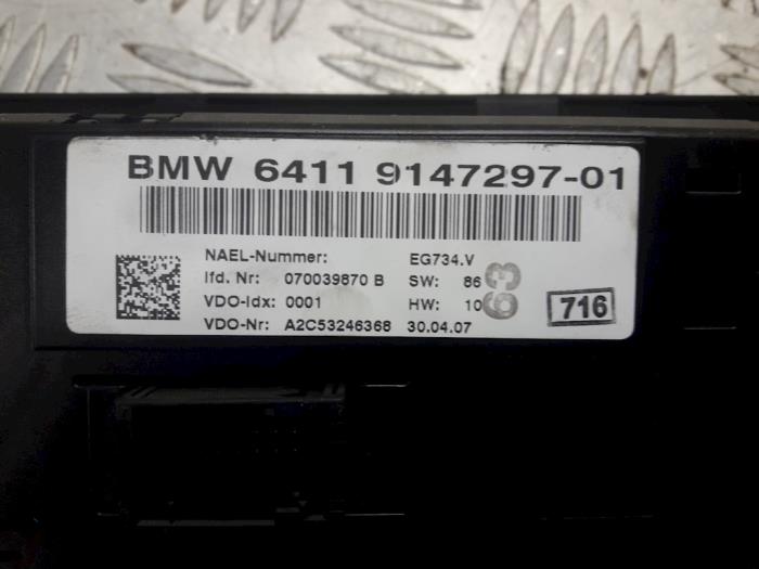 Airco bedieningspaneel van een BMW 3 serie Touring (E91) 318d 16V 2007