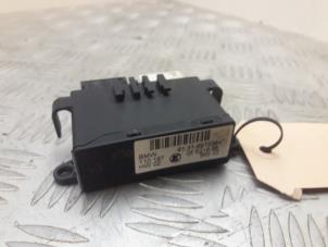 Gebruikte Module elektrische spiegel BMW 3 serie (E46/2C) 325 Ci 24V Prijs € 25,00 Margeregeling aangeboden door Bentie's autodemontage