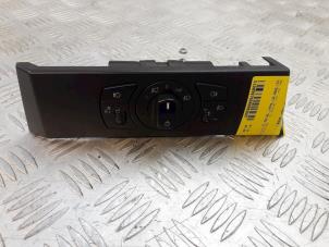 Gebruikte Licht Schakelaar BMW 5 serie (E60) 525d 24V Prijs € 20,00 Margeregeling aangeboden door Bentie's autodemontage