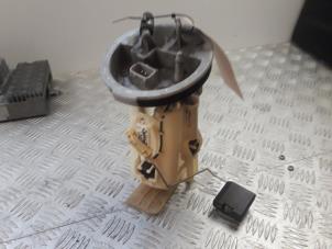 Gebruikte Tank element Pomp BMW 3 serie (E46/4) 323i 24V Prijs € 45,00 Margeregeling aangeboden door Bentie's autodemontage