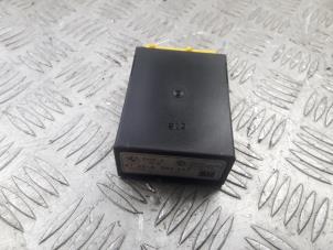 Gebruikte Immobiliser module BMW 3 serie (E36/4) 320i 24V Prijs € 25,00 Margeregeling aangeboden door Bentie's autodemontage