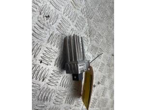 Gebruikte Kachel Weerstand BMW 3 serie (E46/2) 318 Ci 16V Prijs € 25,00 Margeregeling aangeboden door Bentie's autodemontage