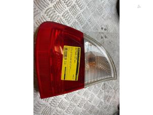 Gebruikte Achterlicht links BMW 3 serie Touring (E46/3) 316i 16V Prijs € 30,00 Margeregeling aangeboden door Bentie's autodemontage