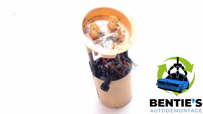 Gebruikte Tank element Pomp BMW 1 serie (E87/87N) 118d 16V Prijs € 45,00 Margeregeling aangeboden door Bentie's autodemontage