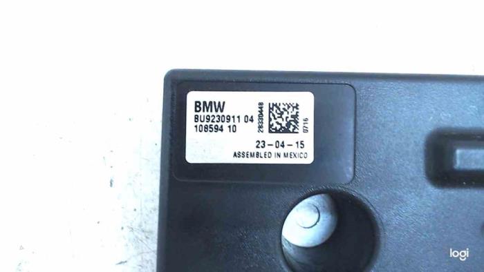 Antenne (diversen) van een BMW 4 serie Gran Coupe (F36) 420d 2.0 16V 2015