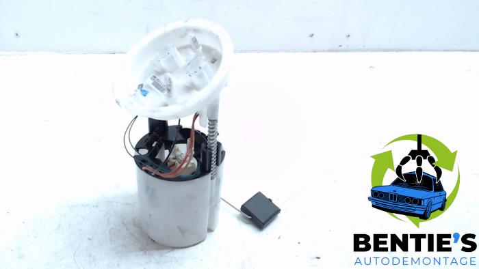Gebruikte Tank element Pomp BMW X1 (E84) sDrive 20i 2.0 16V Twin Power Turbo Prijs € 50,00 Margeregeling aangeboden door Bentie's autodemontage