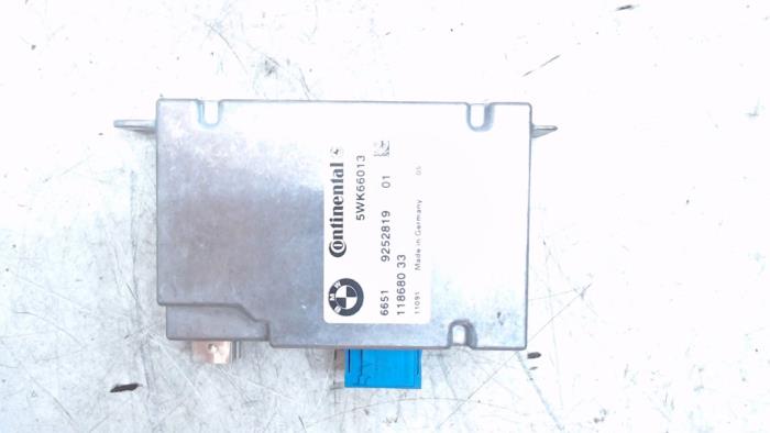 Gebruikte Camera module BMW 7 serie (F01/02/03/04) 740d xDrive 24V Prijs € 70,00 Margeregeling aangeboden door Bentie's autodemontage