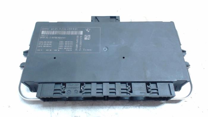 Gebruikte Computer Verlichting BMW 5 serie (F10) 535d 24V Prijs € 100,00 Margeregeling aangeboden door Bentie's autodemontage