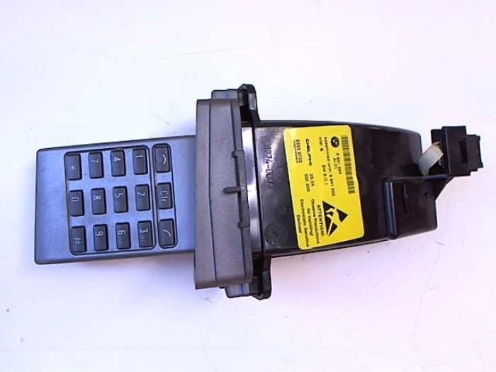 Gebruikte Diversen BMW 7 serie (E65/E66/E67) 730i,Li 24V Prijs € 25,00 Margeregeling aangeboden door Bentie's autodemontage