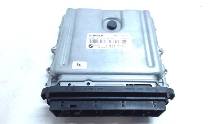 Gebruikte Inspuitcomputer BMW 3 serie (E90) 330d 24V Prijs € 200,00 Margeregeling aangeboden door Bentie's autodemontage