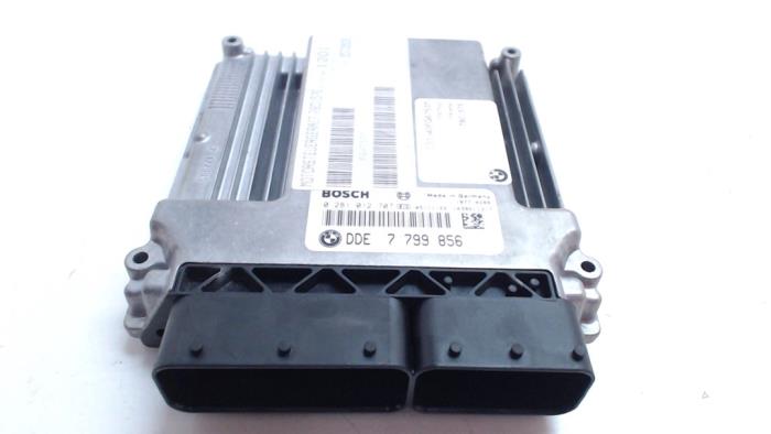 Gebruikte Inspuitcomputer BMW 3 serie (E90) 330d 24V Prijs € 150,00 Margeregeling aangeboden door Bentie's autodemontage