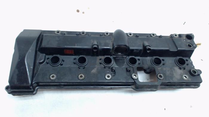 Gebruikte Kleppendeksel BMW 7 serie (E65/E66/E67) 760i,Li 6.0 V12 48V Prijs € 100,00 Margeregeling aangeboden door Bentie's autodemontage