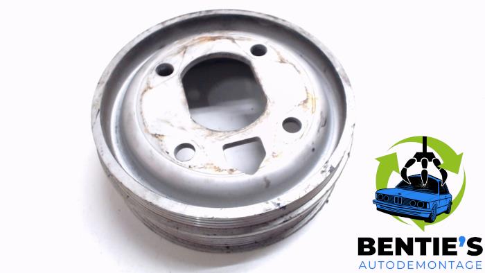 Gebruikte Krukas Poelie BMW X6 (E71/72) 50iX 4.4 V8 32V Prijs € 45,00 Margeregeling aangeboden door Bentie's autodemontage