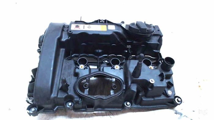 Kleppendeksel van een BMW 1 serie (F20) 118i 1.5 TwinPower 12V 2018