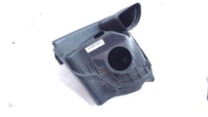 Gebruikte Luchtfilterhuis BMW 1 serie (E87/87N) 120i 16V Prijs € 30,00 Margeregeling aangeboden door Bentie's autodemontage