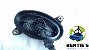 Luchthoeveelheidsmeter van een BMW 1 serie (E87/87N) 118d 16V 2005