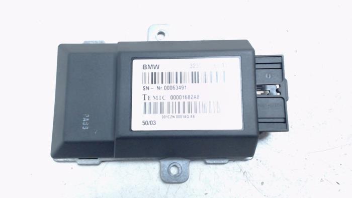 Gebruikte Module (diversen) BMW 7 serie (E65/E66/E67) 740d V8 32V Prijs € 50,00 Margeregeling aangeboden door Bentie's autodemontage