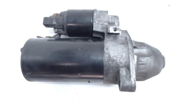 Gebruikte Startmotor BMW 7 serie (E65/E66/E67) 760i,Li 6.0 V12 48V Prijs € 75,00 Margeregeling aangeboden door Bentie's autodemontage