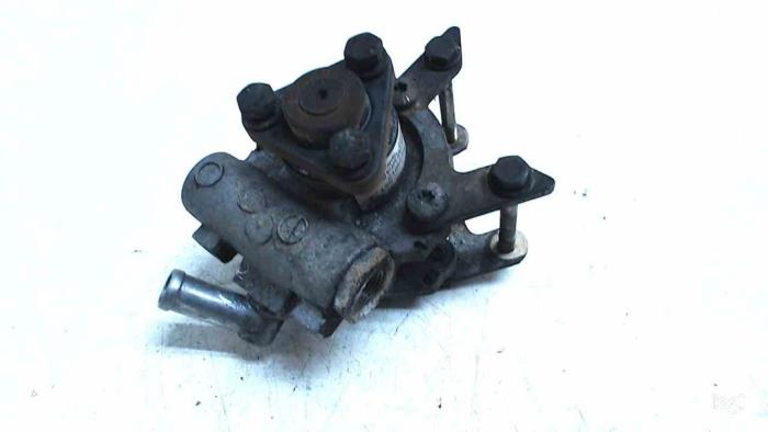 Gebruikte Pomp Servo BMW 3 serie Compact (E36/5) 316i Prijs € 50,00 Margeregeling aangeboden door Bentie's autodemontage