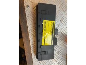 Gebruikte Schakelaar Stoelverstelling BMW 5 serie (E60) 530i 24V Prijs € 40,00 Margeregeling aangeboden door Bentie's autodemontage