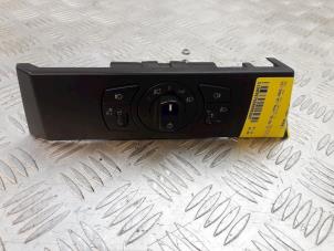 Gebruikte Licht Schakelaar BMW 5 serie (E60) 525d 24V Prijs € 20,00 Margeregeling aangeboden door Bentie's autodemontage
