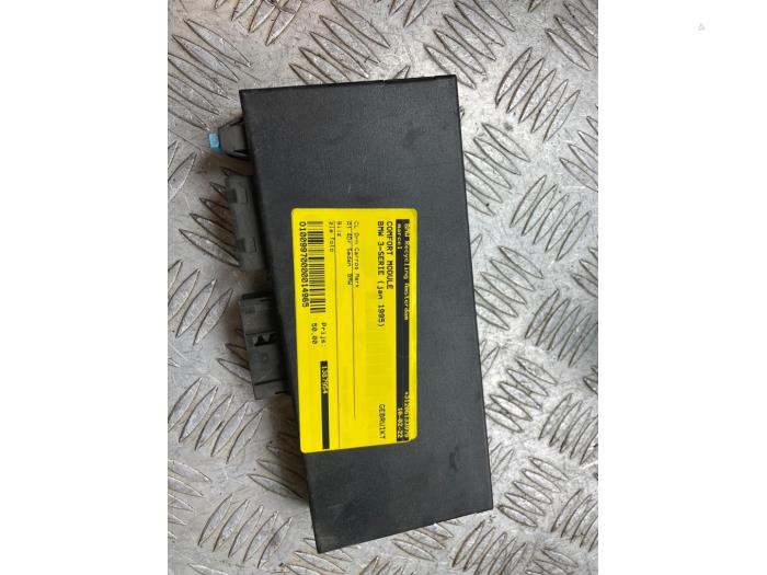 Gebruikte Comfort Module BMW 3 serie (E36/4) 325 td Prijs € 50,00 Margeregeling aangeboden door Bentie's autodemontage