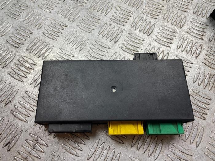 Gebruikte Module Bodycontrol BMW 3 serie Touring (E36/3) 318i Prijs € 40,00 Margeregeling aangeboden door Bentie's autodemontage
