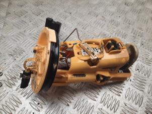 Gebruikte Tank element Pomp BMW 3 serie (E46/2) 320 Cd 16V Prijs € 25,00 Margeregeling aangeboden door Bentie's autodemontage