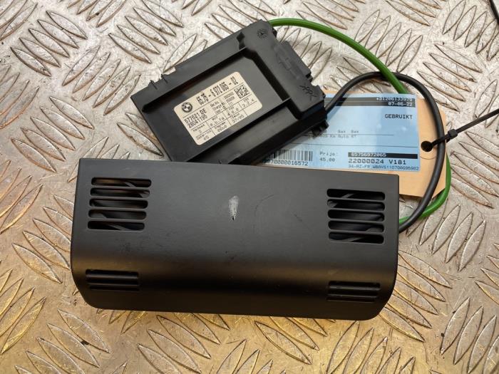 Gebruikte Module (diversen) BMW 3 serie Touring (E91) 325i 24V Prijs € 45,00 Margeregeling aangeboden door Bentie's autodemontage