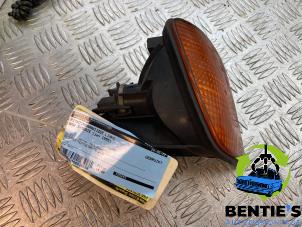Gebruikte Knipperlicht links BMW 5 serie Touring (E34) 520i 24V Prijs € 15,00 Margeregeling aangeboden door Bentie's autodemontage