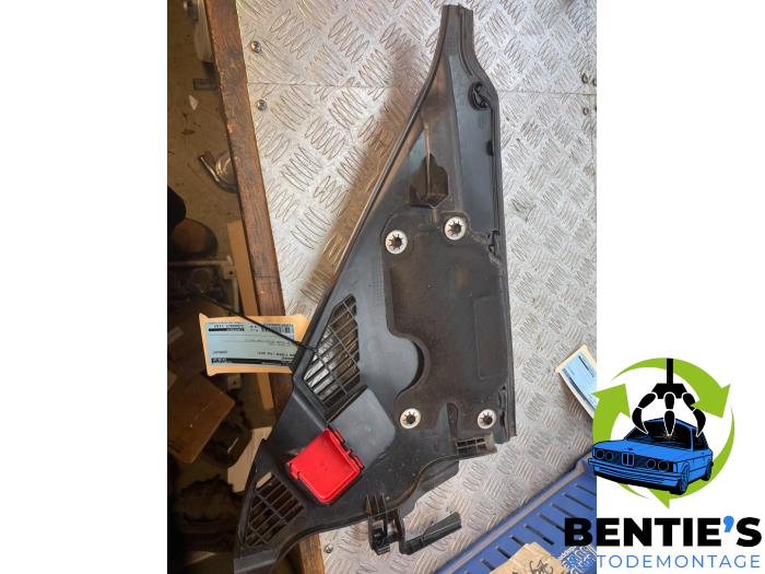 Gebruikte Paravan BMW 1 serie (F20) 116d 1.5 12V TwinPower Prijs € 19,00 Margeregeling aangeboden door Bentie's autodemontage