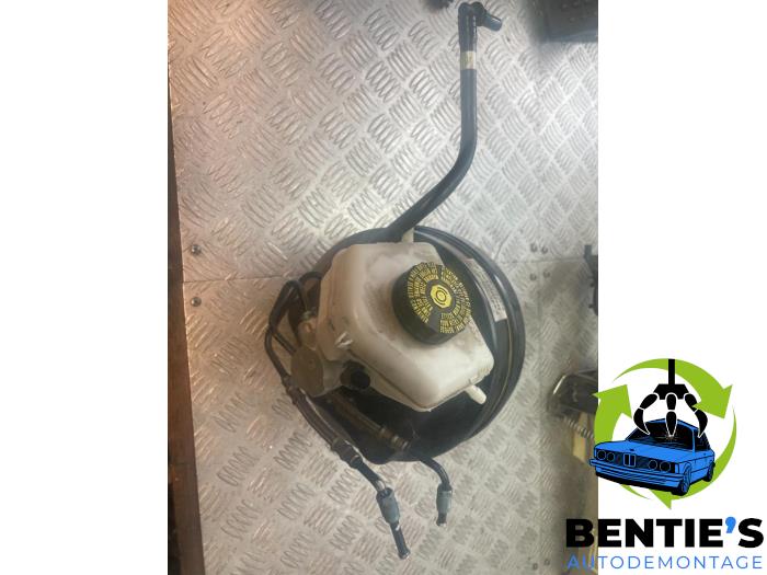 Gebruikte Rembol BMW 1 serie (F20) 116d 1.5 12V TwinPower Prijs € 59,00 Margeregeling aangeboden door Bentie's autodemontage
