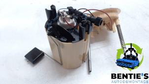 Gebruikte Tank element Pomp BMW 1 serie (E87/87N) 118d 16V Prijs € 45,00 Margeregeling aangeboden door Bentie's autodemontage