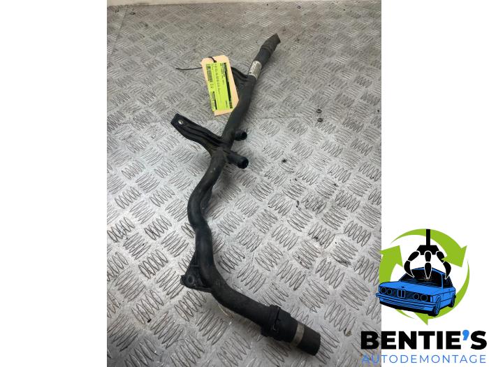 Gebruikte Koelwaterslang BMW 1 serie (E87/87N) 116i 2.0 16V Prijs € 25,00 Margeregeling aangeboden door Bentie's autodemontage