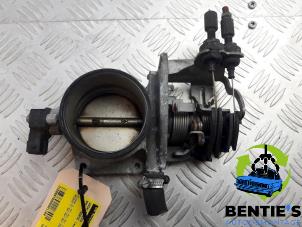 Gebruikte Gasklephuis BMW 5 serie (E39) 523i 24V Prijs € 50,00 Margeregeling aangeboden door Bentie's autodemontage