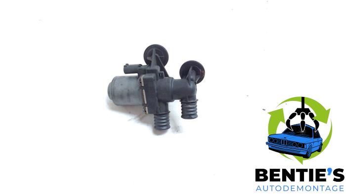 Gebruikte Diversen BMW 3 serie (E46/4) 316i Prijs € 25,00 Margeregeling aangeboden door Bentie's autodemontage