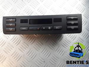 Gebruikte Climatronic Paneel BMW 3 serie (E46/4) 320i 24V Prijs € 25,00 Margeregeling aangeboden door Bentie's autodemontage