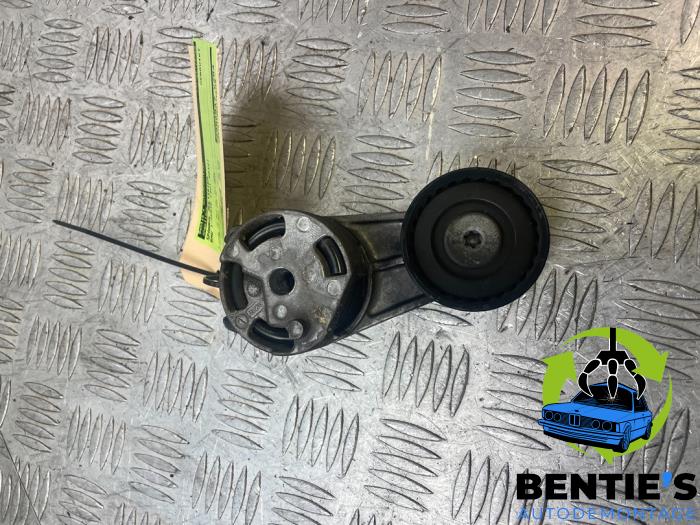 Gebruikte Spanrol Multiriem BMW 1 serie (F20) 116i 1.6 16V Prijs € 25,00 Margeregeling aangeboden door Bentie's autodemontage