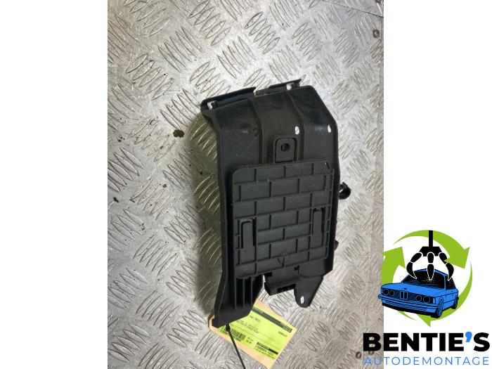 Gebruikte Diversen BMW 1 serie (F20) 116i 1.6 16V Prijs € 20,00 Margeregeling aangeboden door Bentie's autodemontage