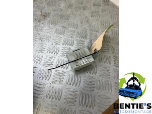 Gebruikte Alarm module BMW X3 (E83) 3.0i xDrive 24V Prijs € 30,00 Margeregeling aangeboden door Bentie's autodemontage