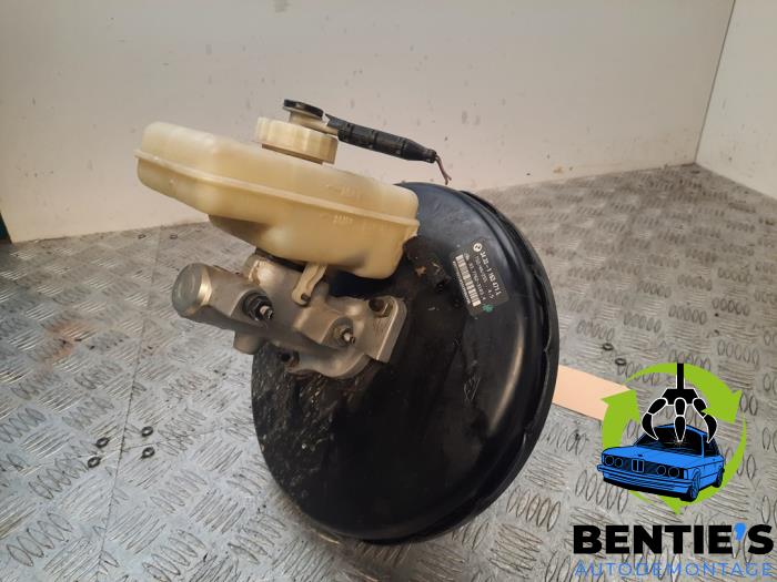 Gebruikte Rembekrachtiger BMW Z3 Roadster (E36/7) 1.9 Prijs € 100,00 Margeregeling aangeboden door Bentie's autodemontage