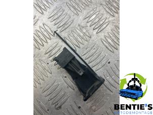 Gebruikte Diversen BMW 1 serie (E87/87N) 118i 16V Prijs € 9,00 Margeregeling aangeboden door Bentie's autodemontage