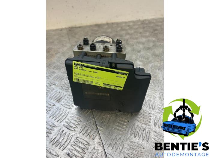 Gebruikte ABS Pomp BMW 3 serie (E46/4) 328i 24V Prijs € 150,00 Margeregeling aangeboden door Bentie's autodemontage
