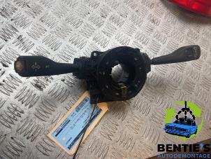 Gebruikte Combischakelaar Stuurkolom BMW 3 serie (E46/4) 316i Prijs € 30,00 Margeregeling aangeboden door Bentie's autodemontage