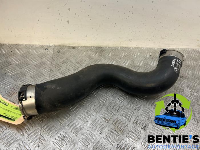 Intercooler Slang van een BMW 1 serie (F20) 116i 1.5 12V 2016