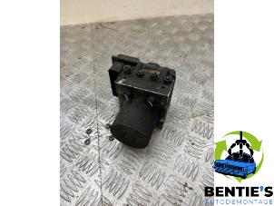 ABS Pomp van een BMW X5 (E53) 3.0d 24V 2005