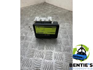Gebruikte ABS Pomp BMW 1 serie (F20) 118d 2.0 16V Prijs € 250,00 Margeregeling aangeboden door Bentie's autodemontage