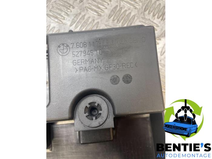 Afdekplaat motor van een BMW 1 serie (F20) 116i 1.6 16V 2012